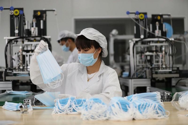 工业和信息化部工作组莅临利来国际最老品牌高新科技产业园调研指导 (10).jpg 工业和信息化部工作组莅临利来国际最老品牌高新科技产业园调研指导 (10).jpg