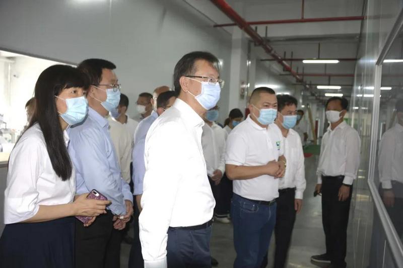 时隔三年,姜建军市长再次踏上这片土地…… (6).jpg 时隔三年,姜建军市长再次踏上这片土地…… (6).jpg
