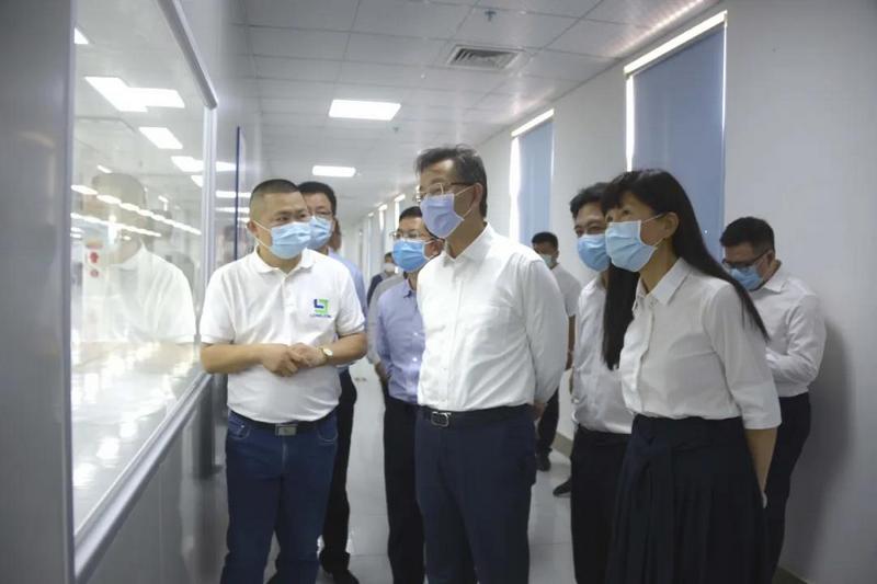时隔三年,姜建军市长再次踏上这片土地…… (8).jpg 时隔三年,姜建军市长再次踏上这片土地…… (8).jpg