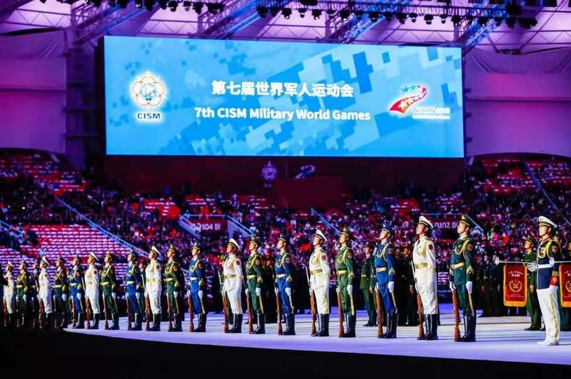 利来·国际(中国)最老牌-中国官网
技术团队—为军运会赛事提供扩声技术护航 (1).jpg