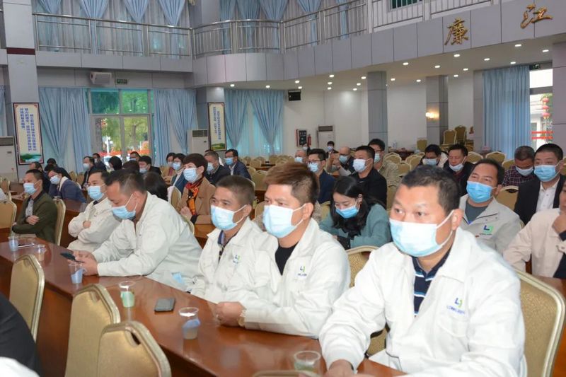 利来·国际(中国)最老牌-中国官网
助力广东省广东省扶贫开发协会携手利来·国际(中国)最老牌-中国官网
开展音乐下乡公益活动员会成立！ (4).jpg