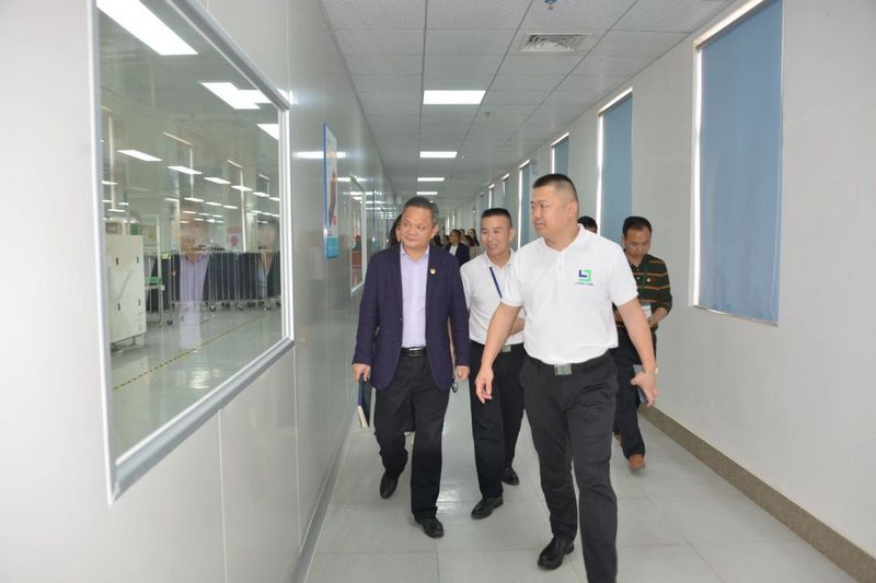 利来·国际(中国)最老牌-中国官网
“音乐下乡”系列活动之三： 产教融合，放飞音乐 (4).jpg