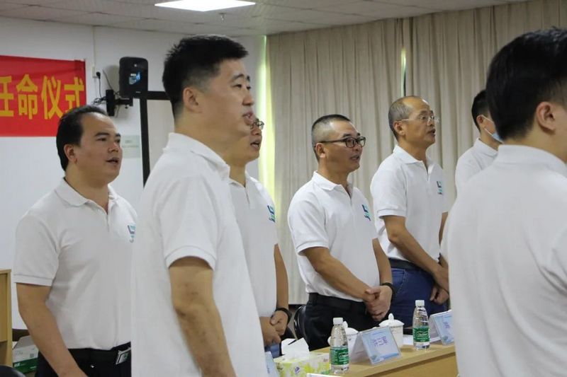 共谱新篇·擎画未来 广州&东莞《利来国际最老品牌时代》编辑部队伍建设会议暨任命仪式圆满落幕! (1).jpg 共谱新篇·擎画未来 广州&东莞《利来国际最老品牌时代》编辑部队伍建设会议暨任命仪式圆满落幕! (1).jpg