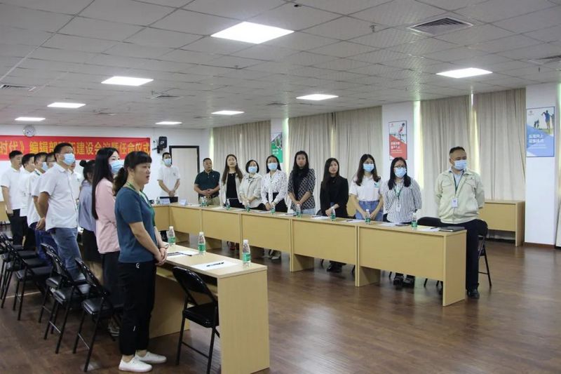 共谱新篇·擎画未来 广州&东莞《利来国际最老品牌时代》编辑部队伍建设会议暨任命仪式圆满落幕! (2).jpg 共谱新篇·擎画未来 广州&东莞《利来国际最老品牌时代》编辑部队伍建设会议暨任命仪式圆满落幕! (2).jpg