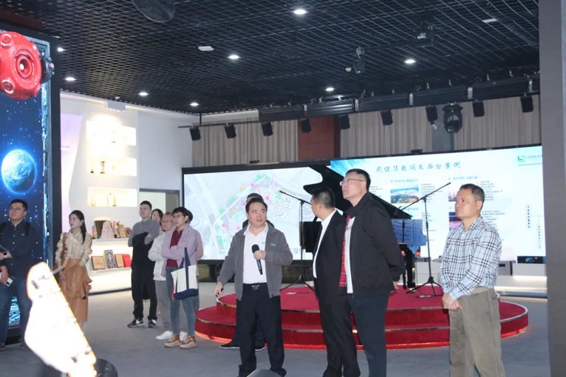沪粤工会共探幸福企业新路径,利来·国际(中国)最老牌-中国官网
交出暖心答卷 (3).jpg 沪粤工会共探幸福企业新路径,利来·国际(中国)最老牌-中国官网
交出暖心答卷 (3).jpg