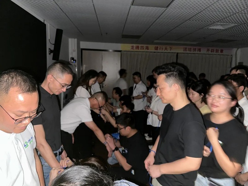 利来国际最老品牌商学院《第二十三期团队精神与卓越团队建设训练营》圆满落幕！凝聚团队力量，共筑发展基石。 (7).jpg